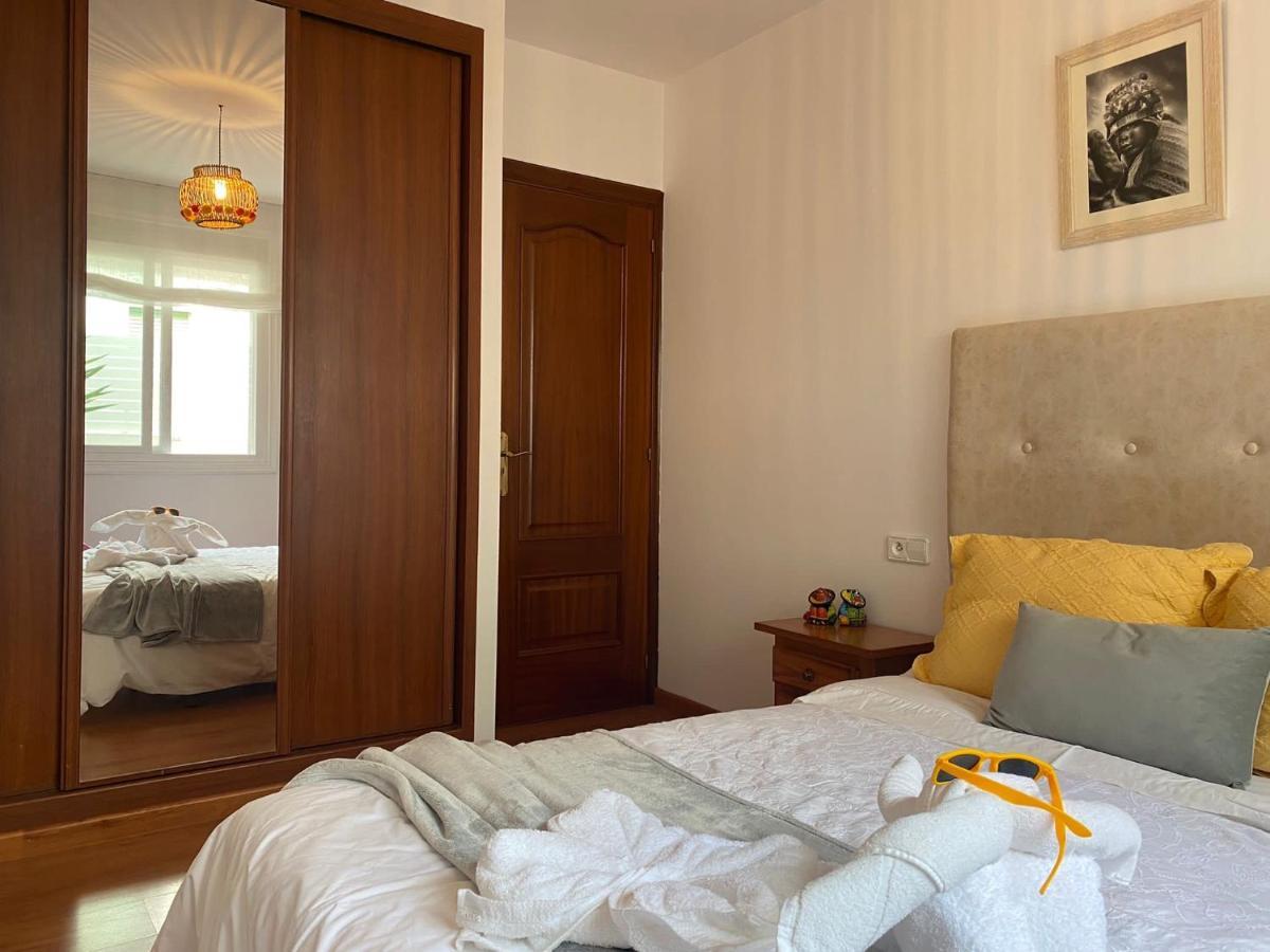 Apartamento Plaza Del Parque Vilanova de Arousa Exterior foto